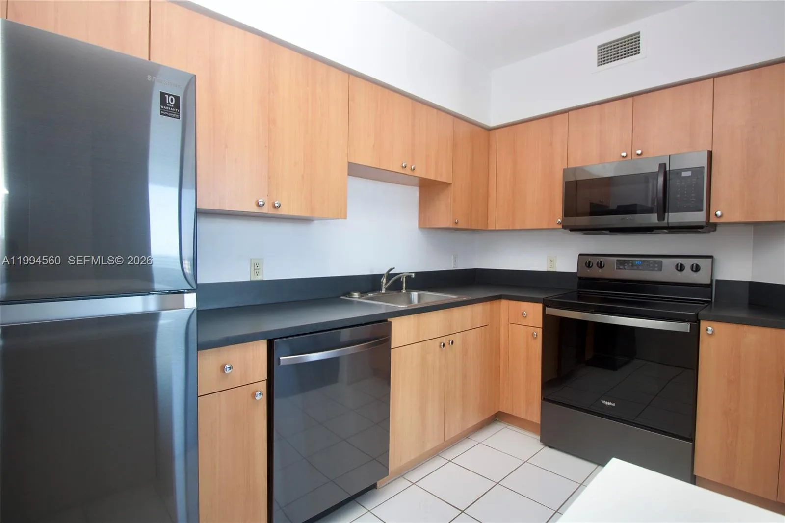 1330 West Ave # 3305, Miami Beach, FL 33139 photo 2
