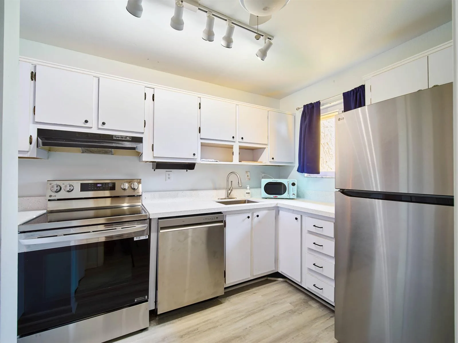 5363 SE Miles Grant Road # D202, Stuart, FL 34997 photo 7