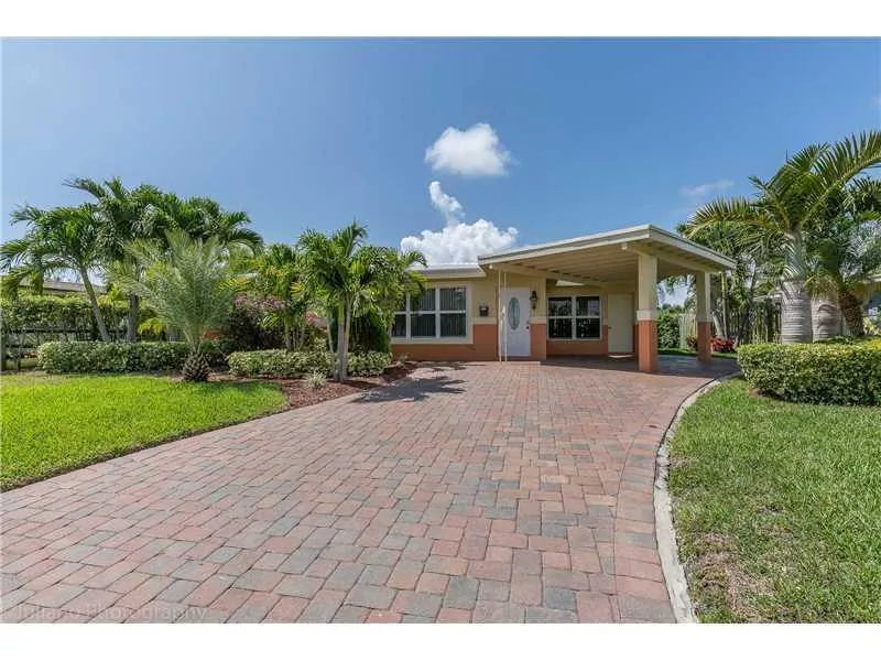 160 SE 12th Street, Pompano Beach, FL 33060