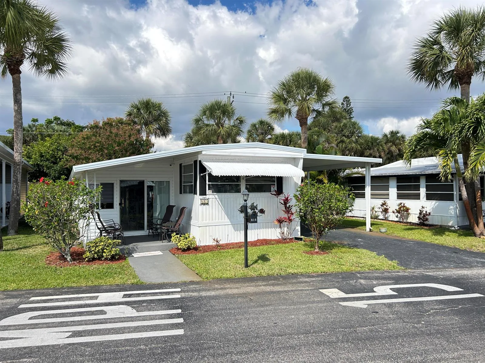615 Alamanda Lane, Deerfield Beach, FL 33442