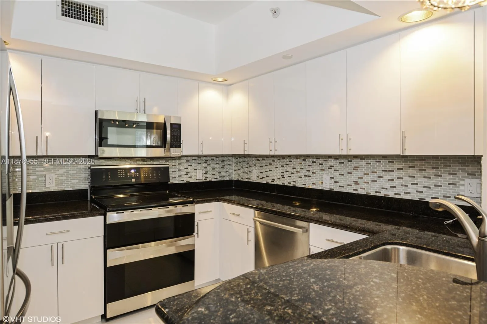 110 N Federal Hwy # 705, Fort Lauderdale, FL 33301 photo 2
