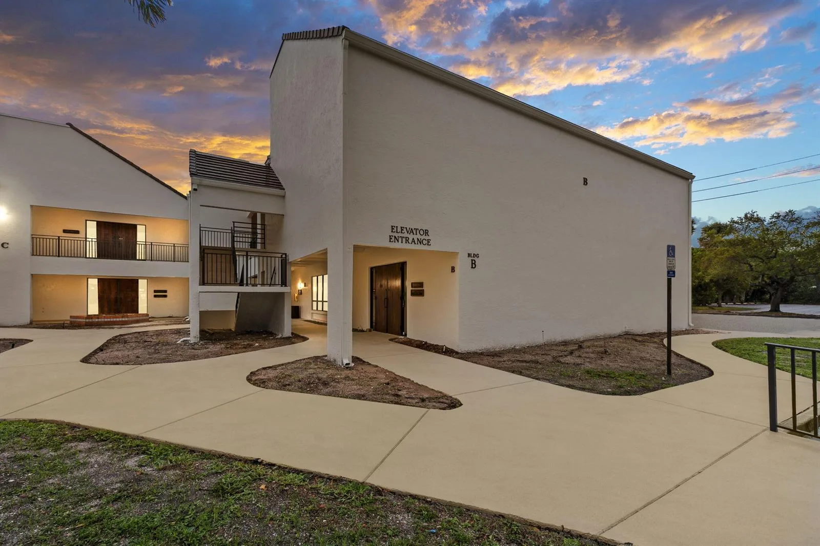 900 SE Ocean Boulevard # B212, Stuart, FL 34994