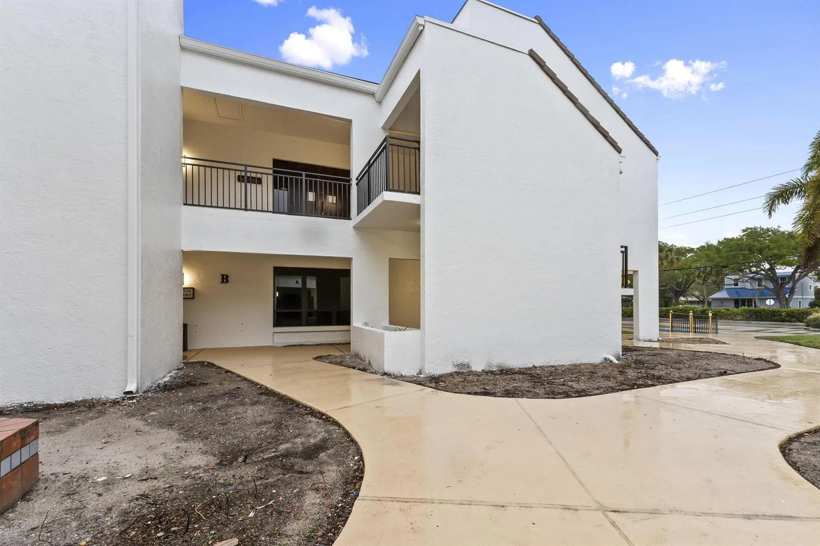 900 SE Ocean Boulevard # B212, Stuart, FL 34994 photo 3
