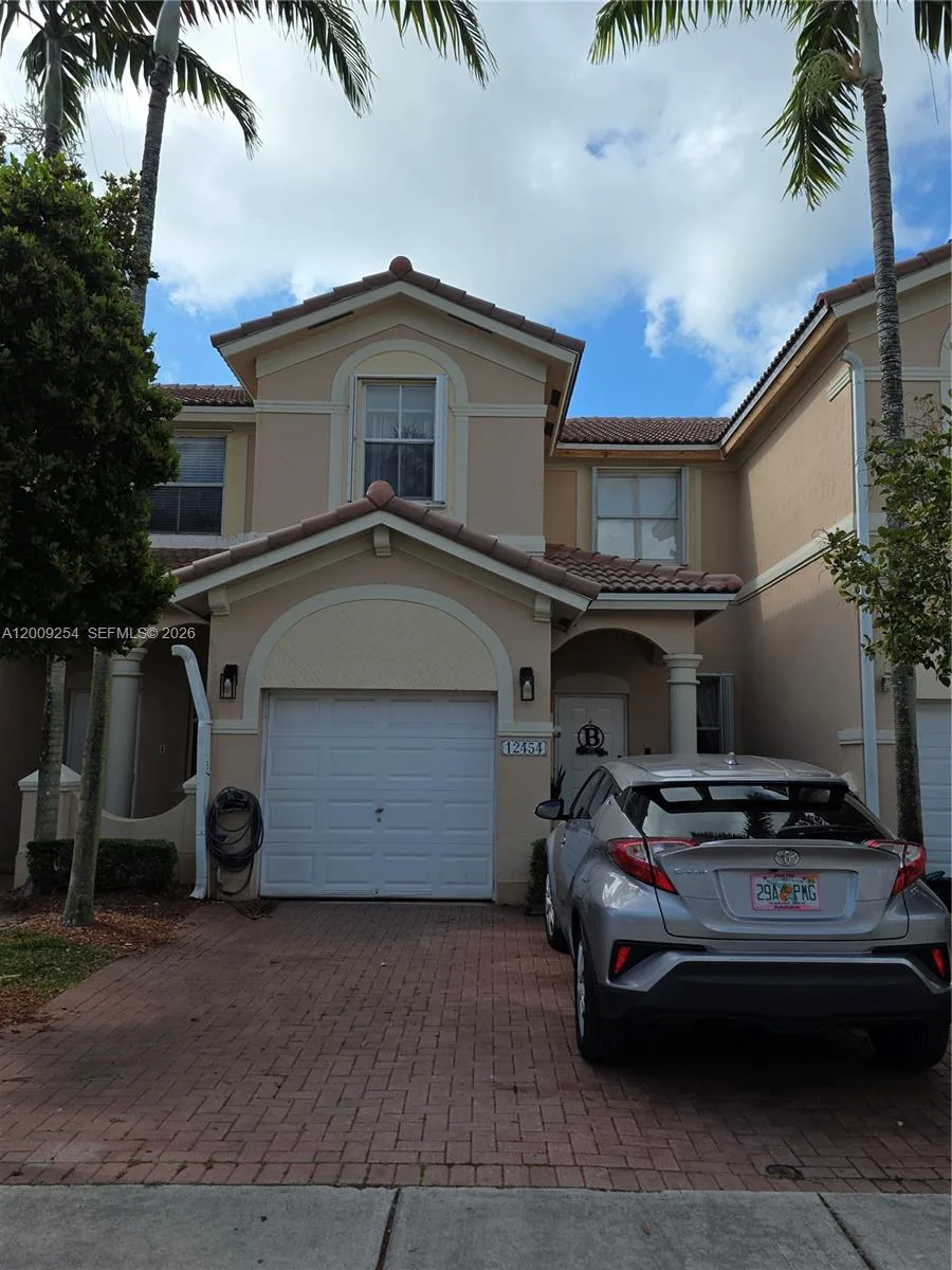 12454 SW 123rd St, Miami, FL 33186 photo 2