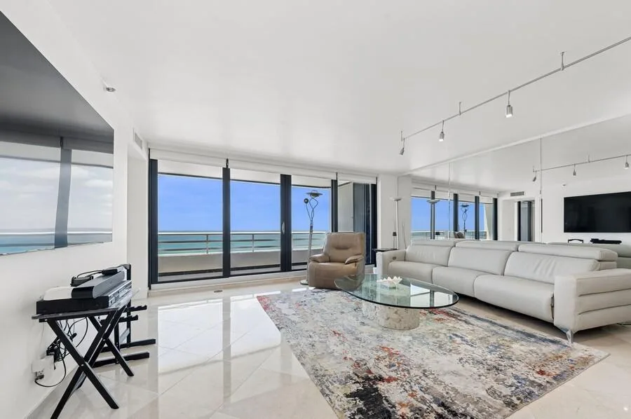 1400 S Ocean Boulevard # 1004, Boca Raton, FL 33432