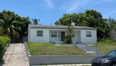 3808 Westview Avenue, West Palm Beach, FL 33407