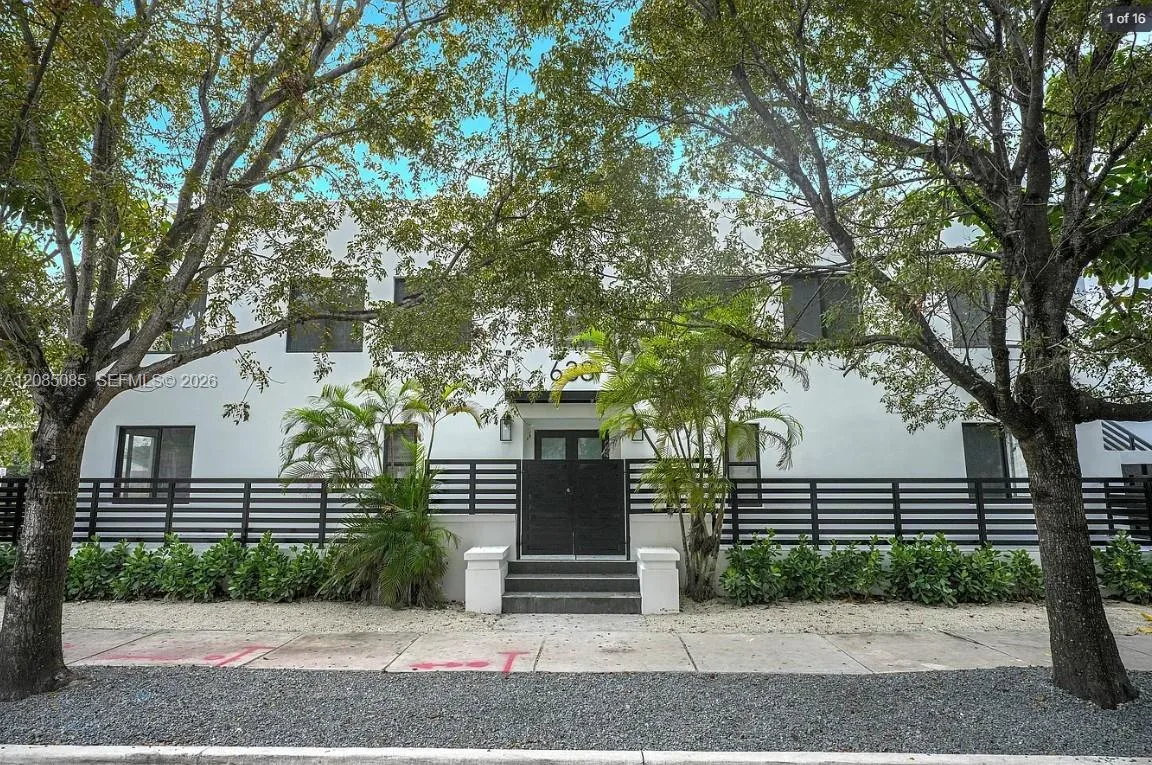 638 SW 21st Ave # 3, Miami, FL 33135