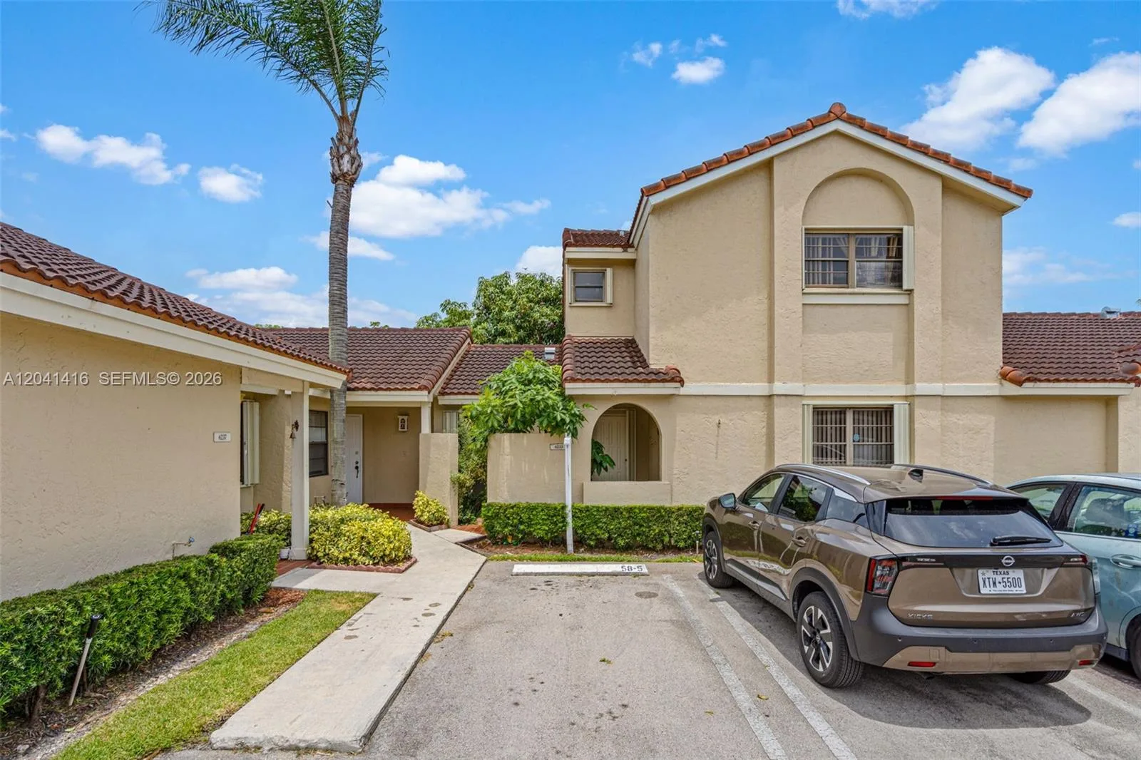 6233 NW 170th Ter, Miami, FL 33015 photo 10