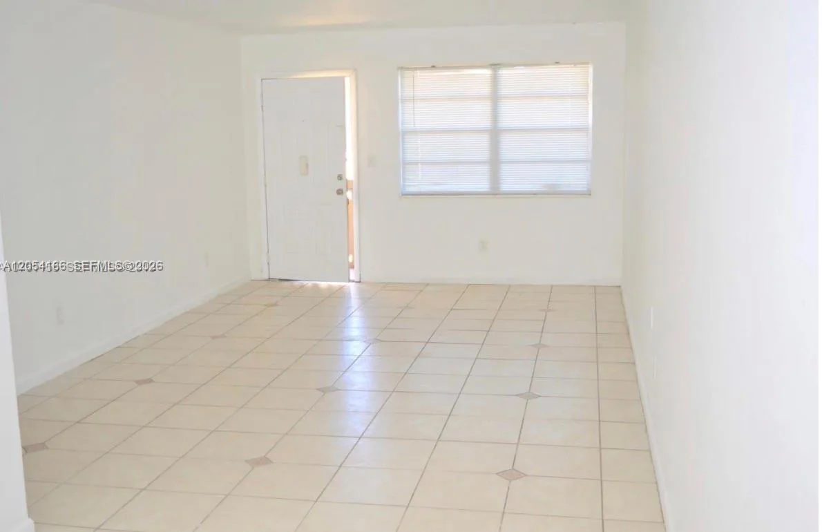 1350 NE 119th St # 135019, Miami, FL 33161