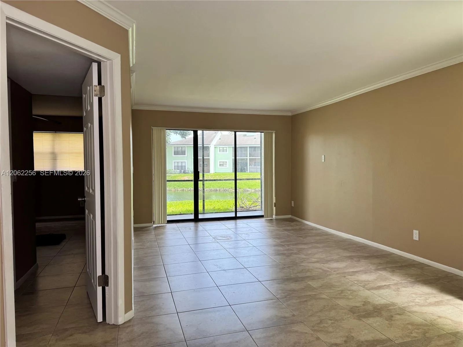 8749 NW 39th St # 8749, Sunrise, FL 33351