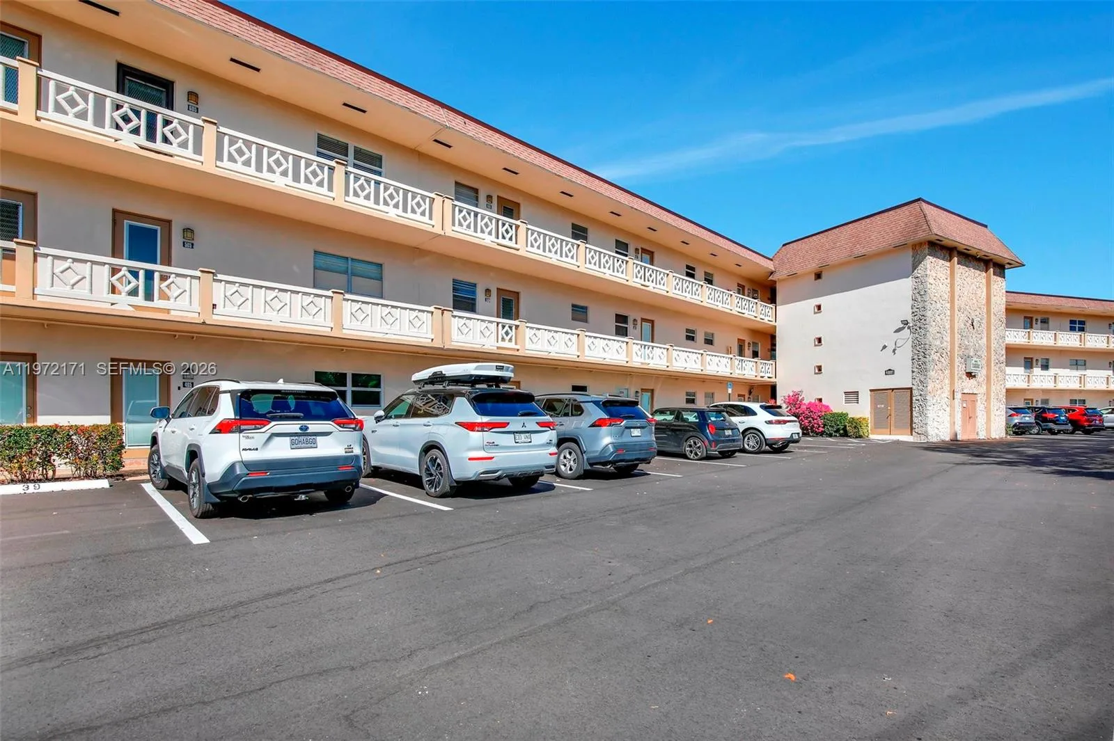 4801 NW 34th St # 602, Lauderdale Lakes, FL 33319 photo 13