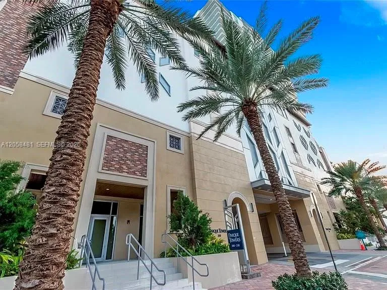 300 Sunny Isles Blvd # 4-802, Sunny Isles Beach, FL 33160 photo 2