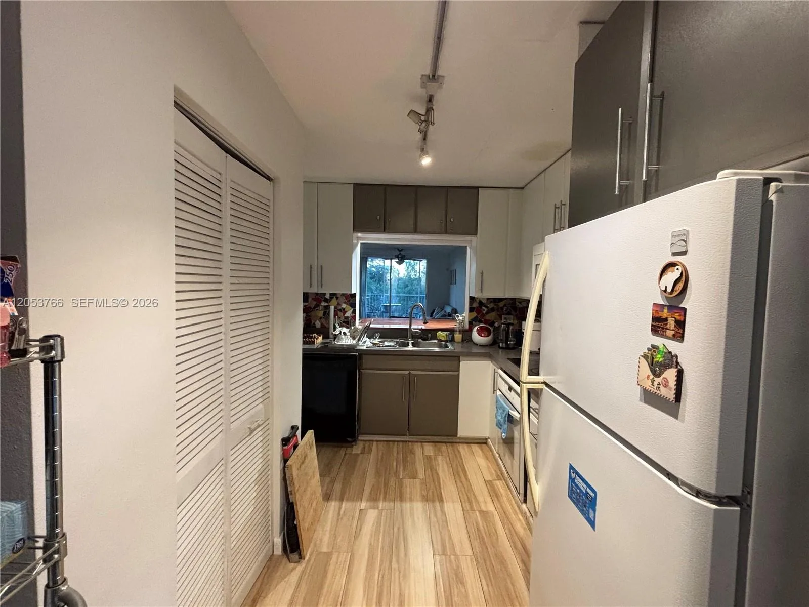 3660 NE 166th St # 415, North Miami Beach, FL 33160 photo 10