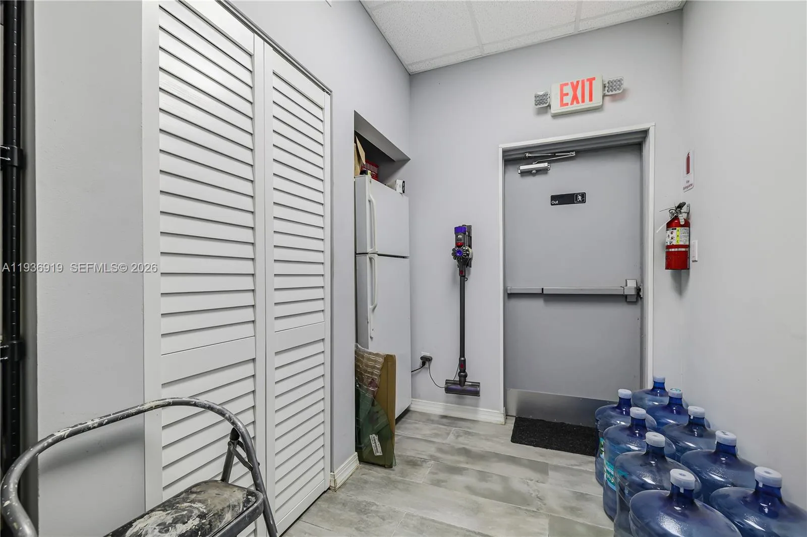 3130 NW 62nd St, Miami, FL 33147 photo 10