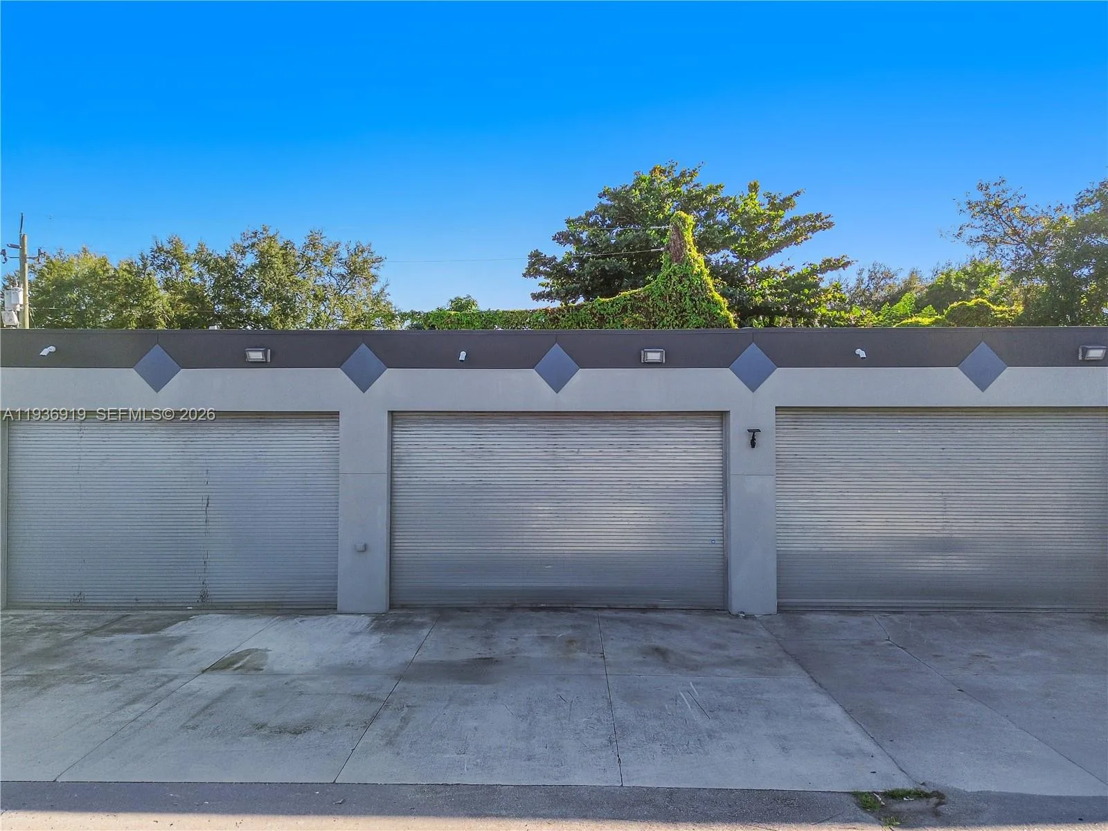3130 NW 62nd St, Miami, FL 33147 photo 13