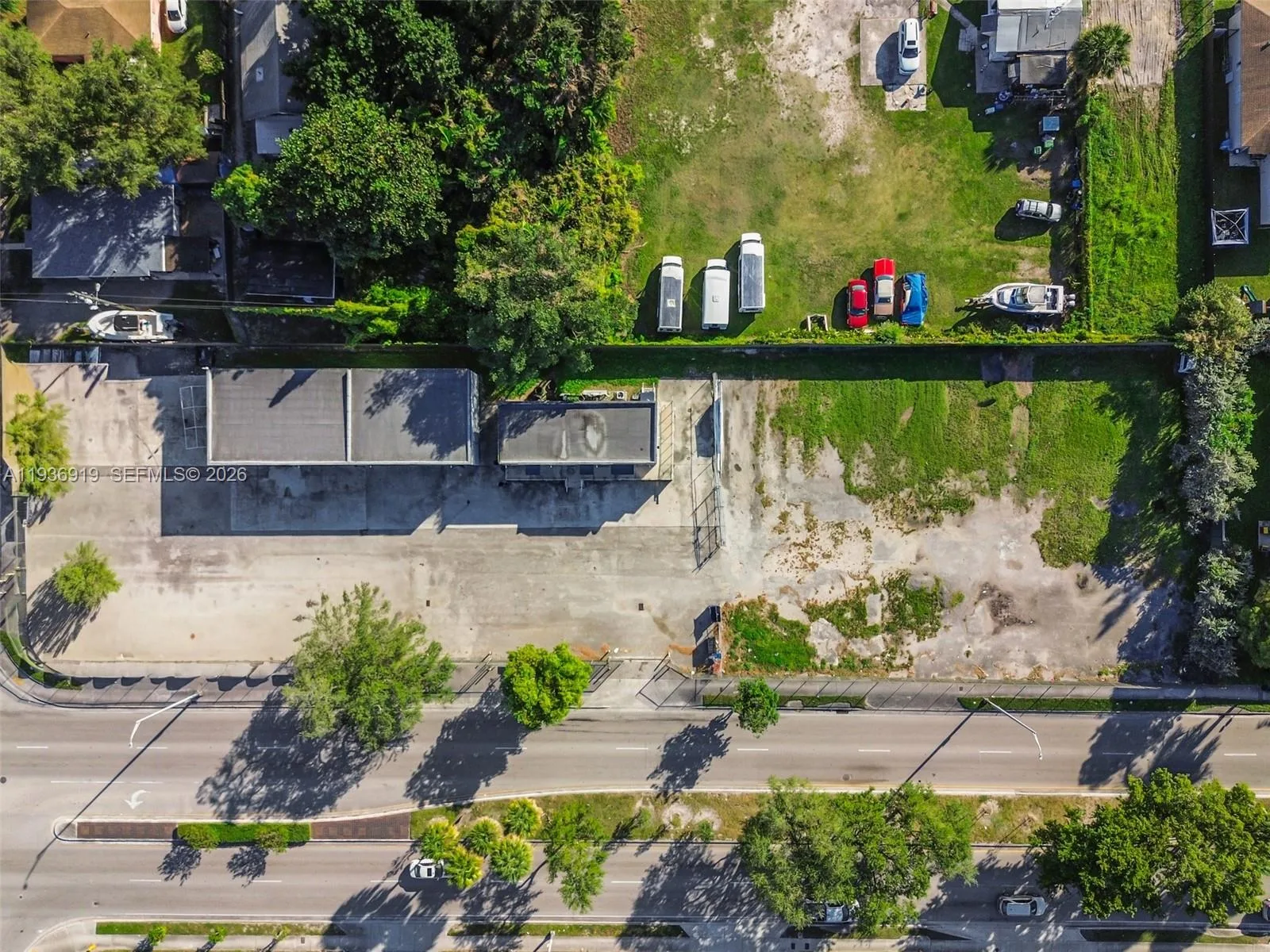 3130 NW 62nd St, Miami, FL 33147 photo 2