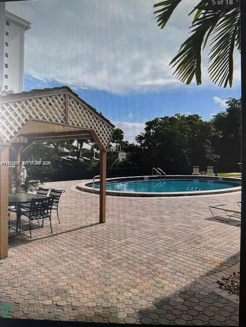 9 NE 19th Ct # 208C, Wilton Manors, FL 33305 photo 6