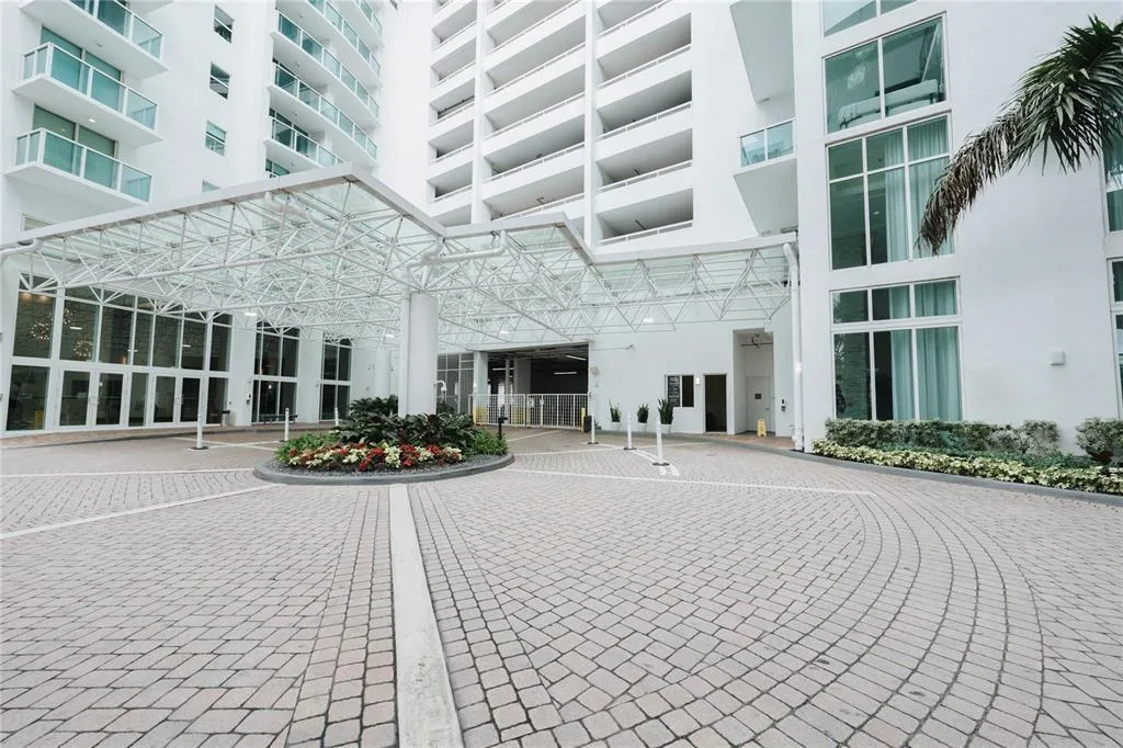 41 SE 5th Street # 1615, Miami, FL 33131