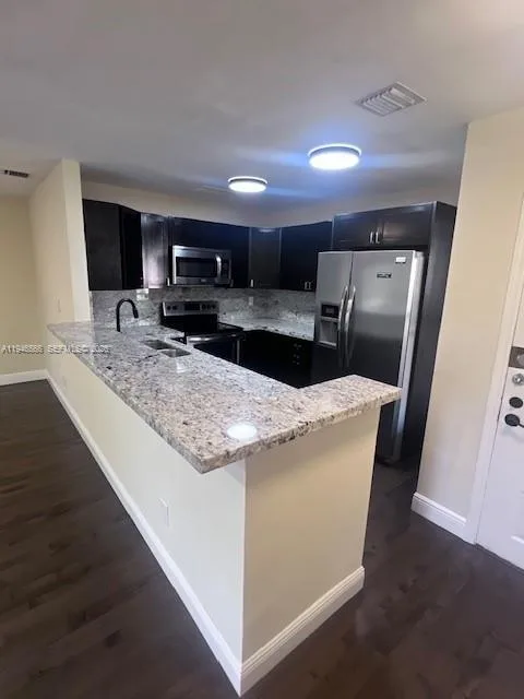 20005 NE 3rd Ct # 6, Miami, FL 33179 — zdjęcie 3