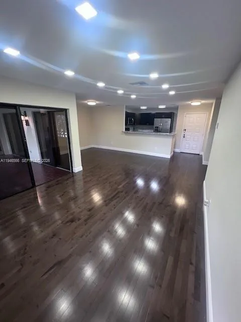 20005 NE 3rd Ct # 6, Miami, FL 33179 — zdjęcie 4