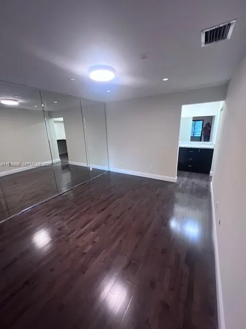 20005 NE 3rd Ct # 6, Miami, FL 33179 photo 6