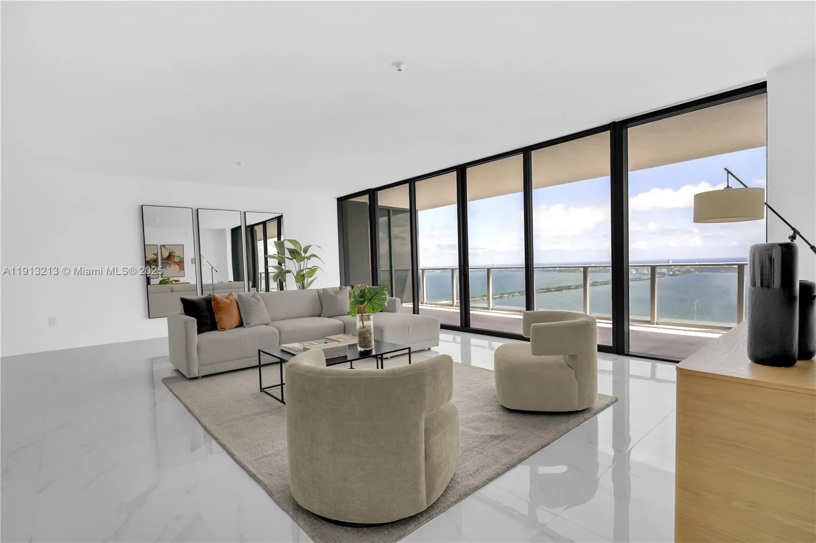 700 NE 24th St # 5602, Miami, FL 33137
