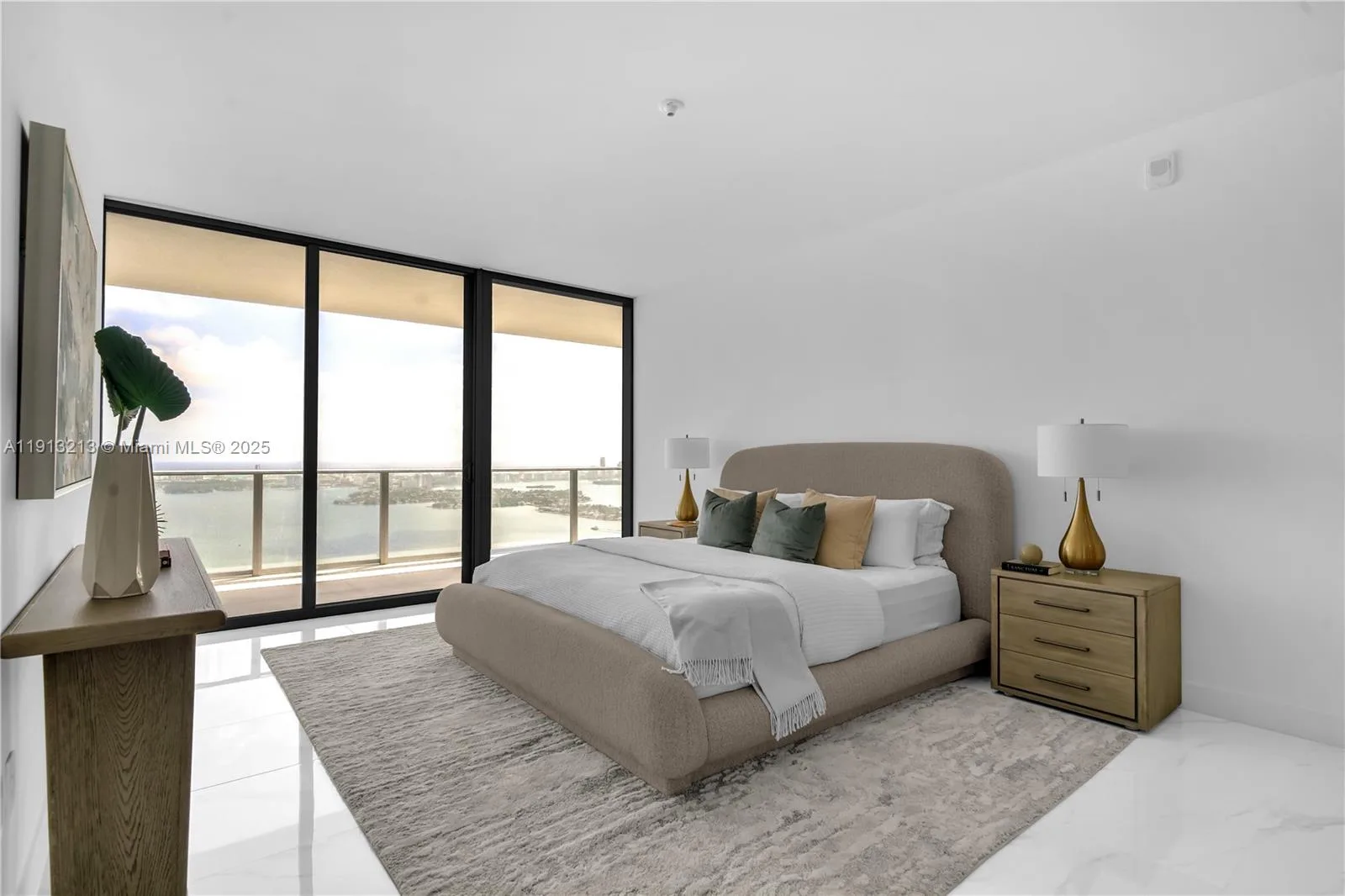 700 NE 24th St # 5602, Miami, FL 33137 photo 13