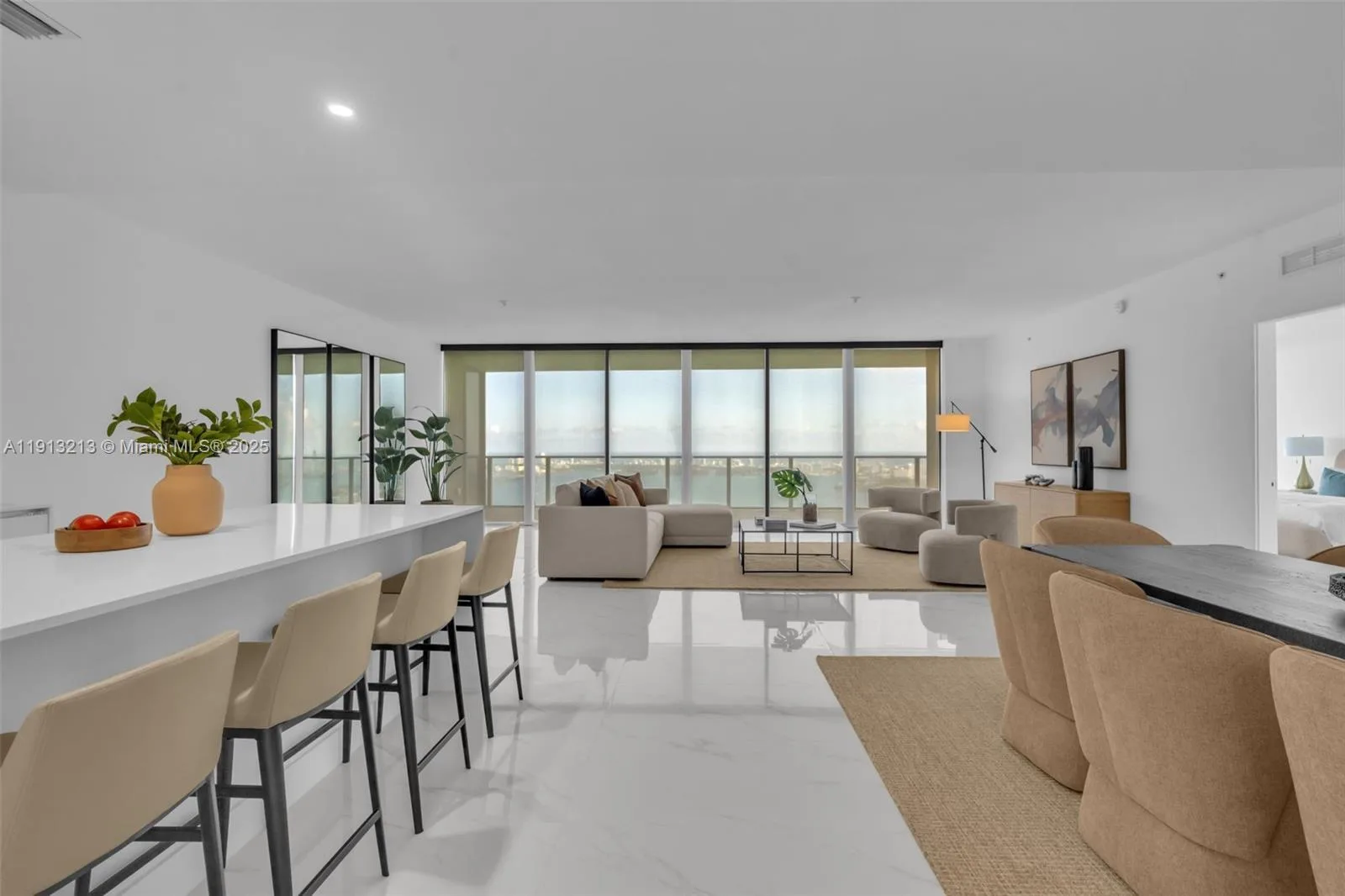 700 NE 24th St # 5602, Miami, FL 33137 photo 6