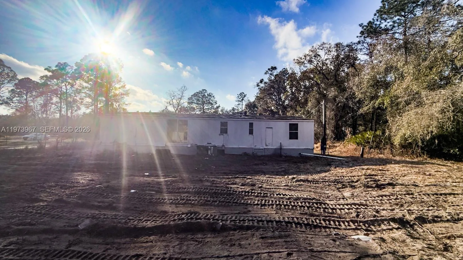 124 Cypress Dr, Palatka, FL 32177 photo 4