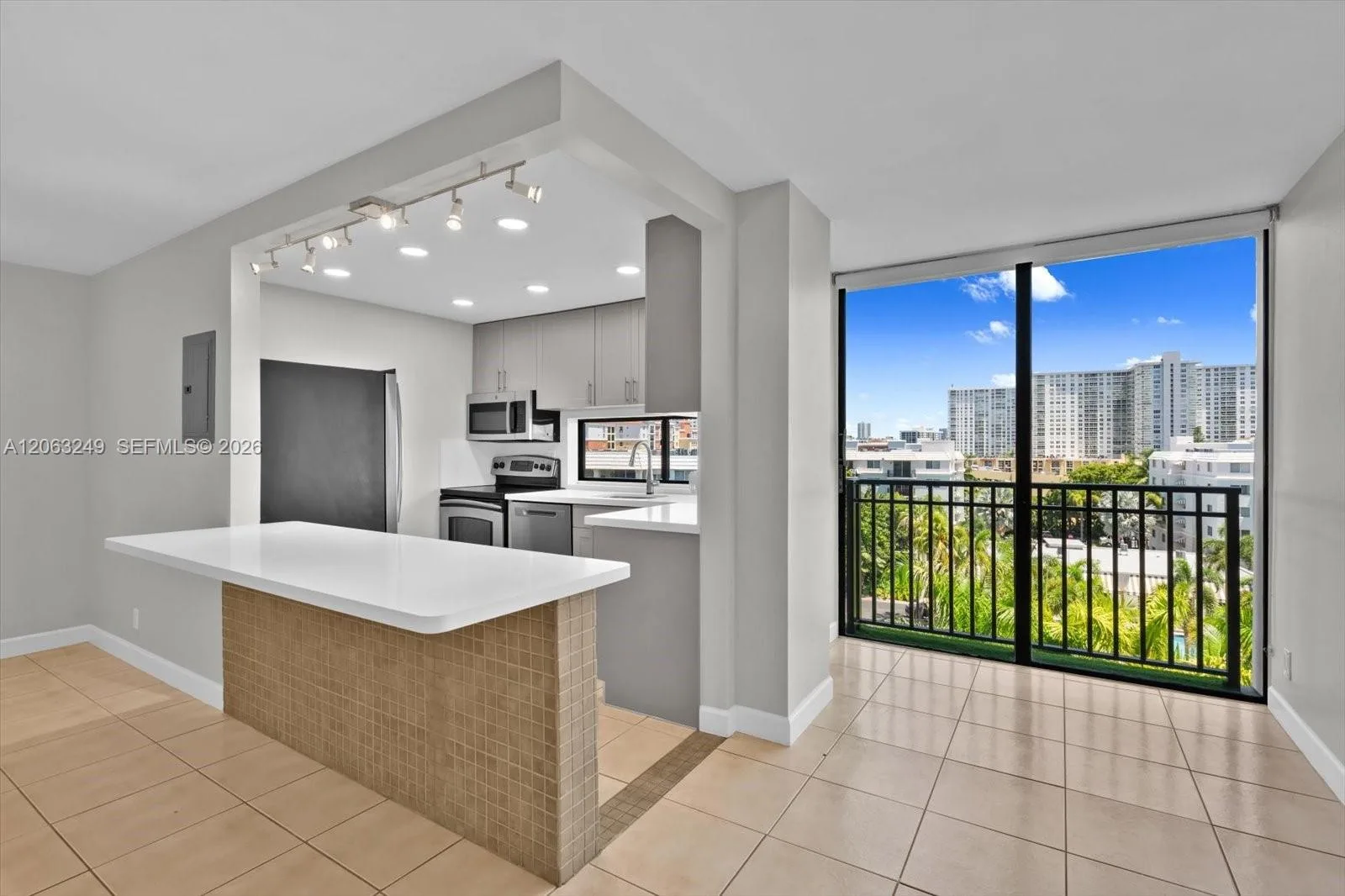 17021 N Bay Rd # 705, Sunny Isles Beach, FL 33160 photo 13