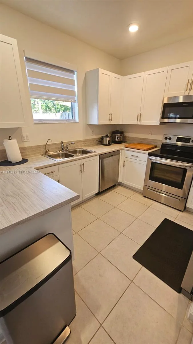 1146 SE 26th Ter # 0, Homestead, FL 33035 photo 6