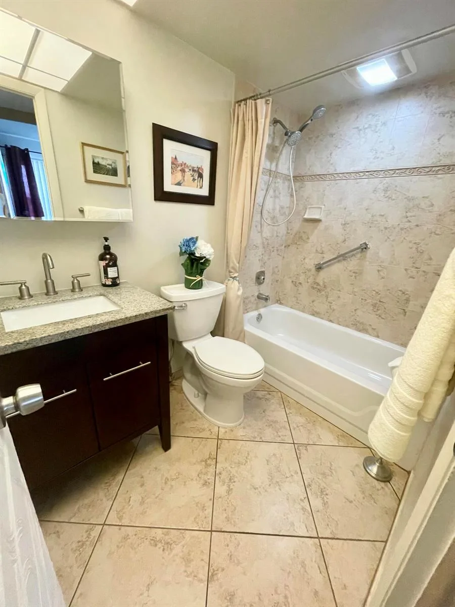 9370 Sunrise Lakes Boulevard # 304, Sunrise, FL 33322 photo 12