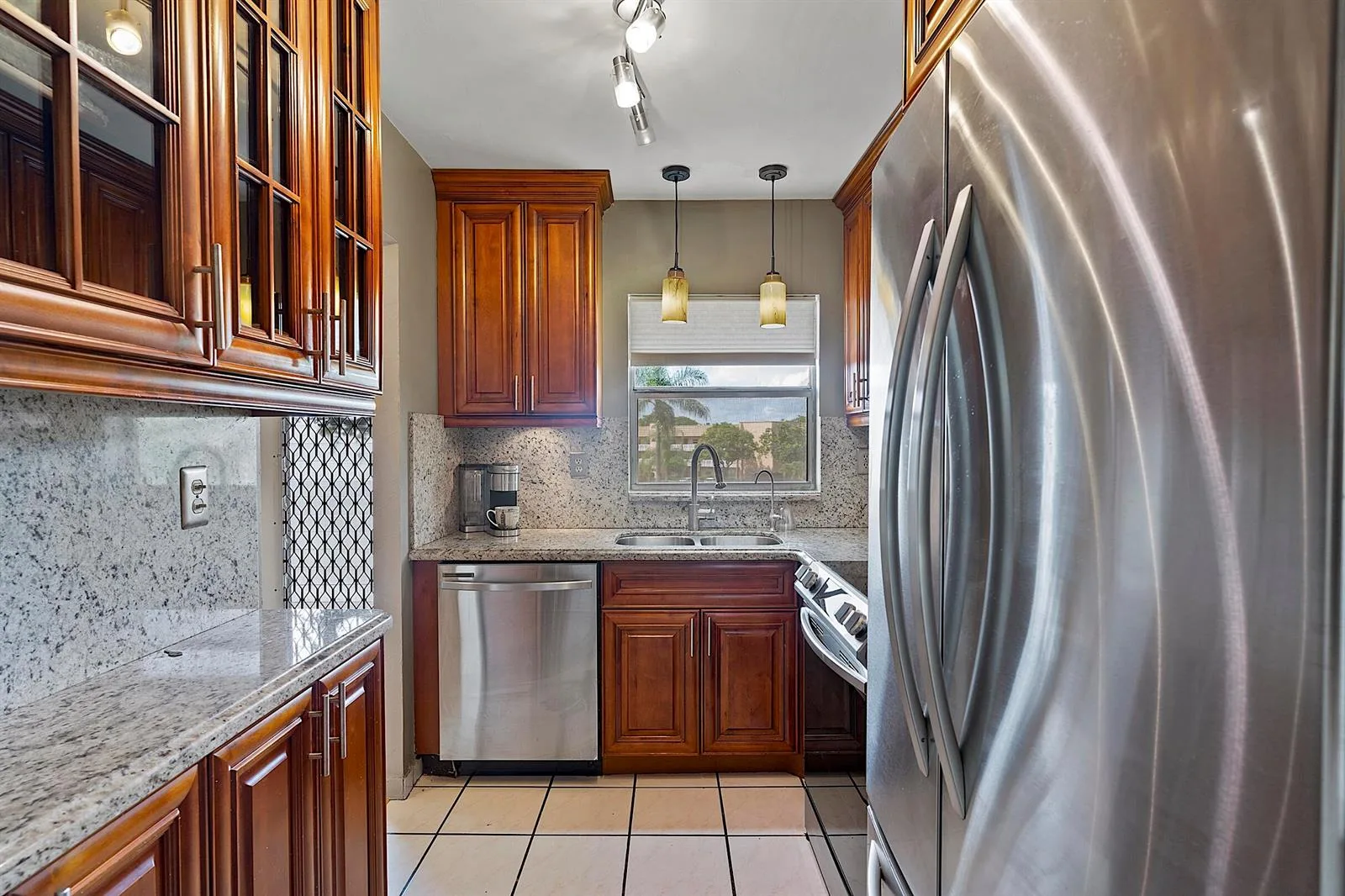 9370 Sunrise Lakes Boulevard # 304, Sunrise, FL 33322 photo 7