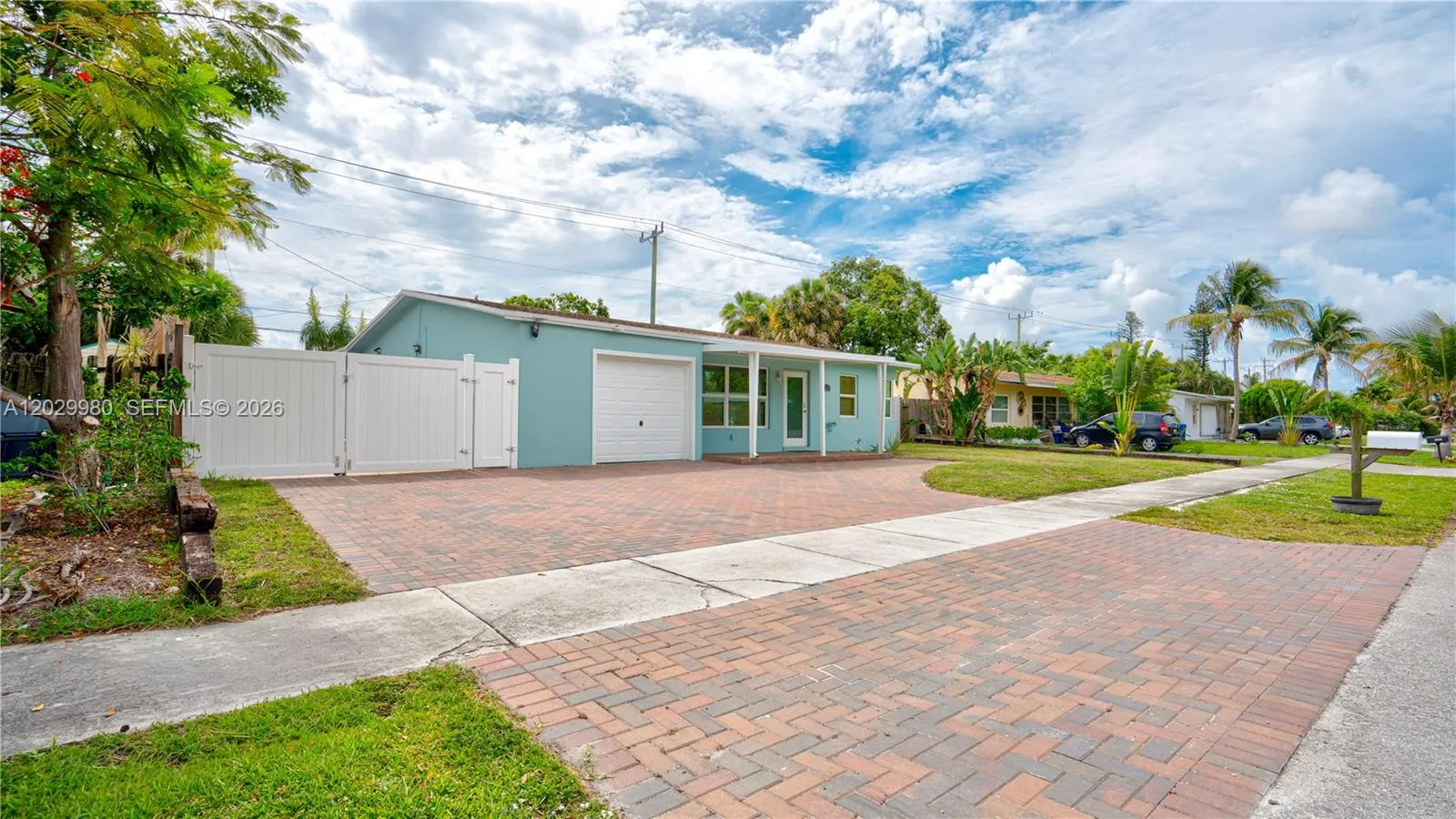 2510 NE 9th Ave, Pompano Beach, FL 33064