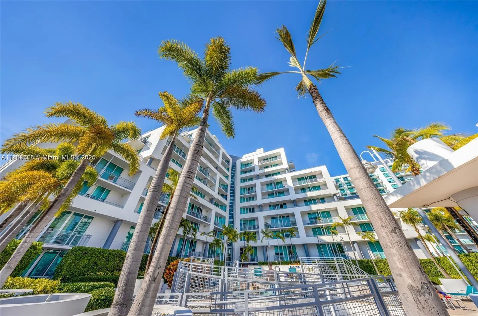 350 NE 24th St # 514, Miami, FL 33137