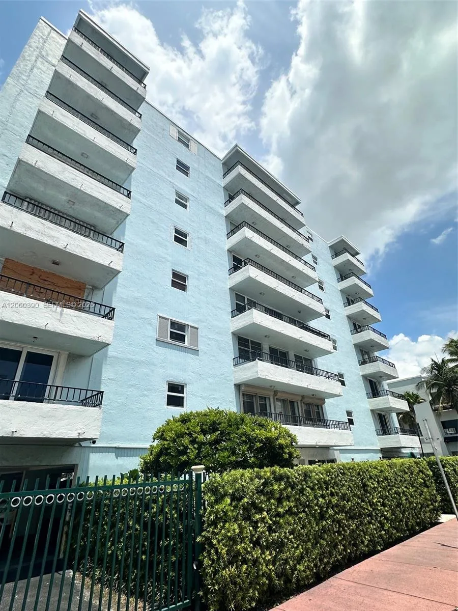 720 Collins Ave # 309, Miami Beach, FL 33139