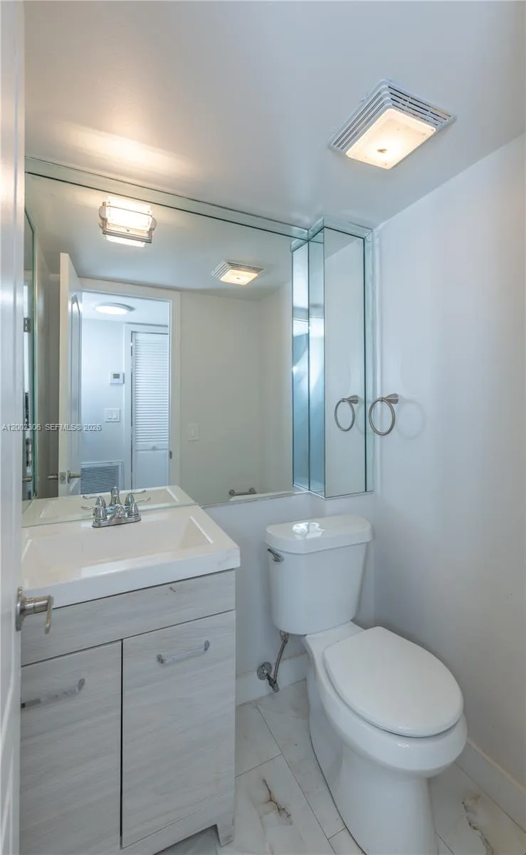 300 NW 42nd Ave # 610, Miami, FL 33126 photo 7