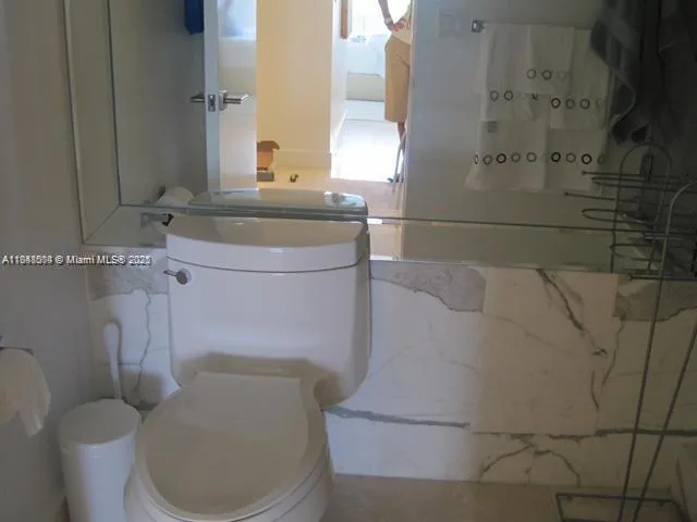 199 OCEAN LN DR # 1114, Key Biscayne, FL 33149 photo 11