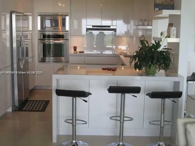 199 OCEAN LN DR # 1114, Key Biscayne, FL 33149 photo 5