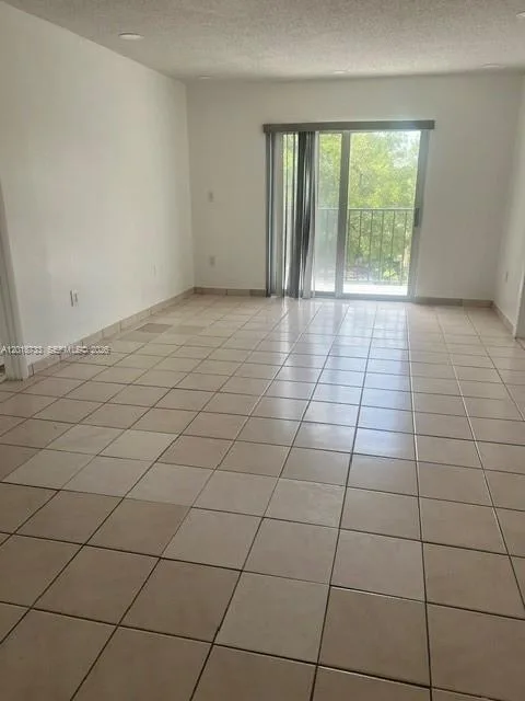 6965 Harding Ave # 305, Miami Beach, FL 33141 photo 4