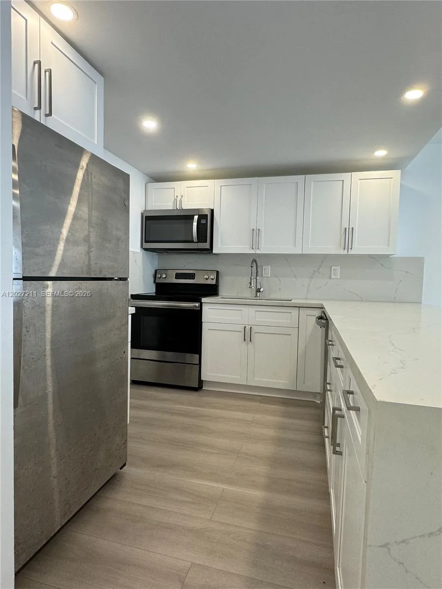 16710 NE 9th Ave # 409, North Miami Beach, FL 33162