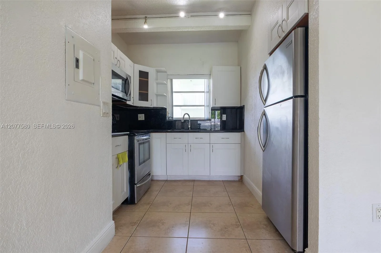 7620 SW 82nd St # J102, Miami, FL 33143 photo 7