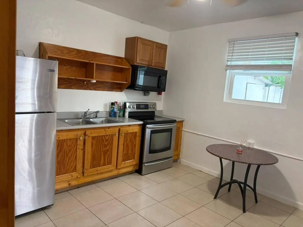 1331 N 71ST Avenue # 0, Hollywood, FL 33024 photo 8