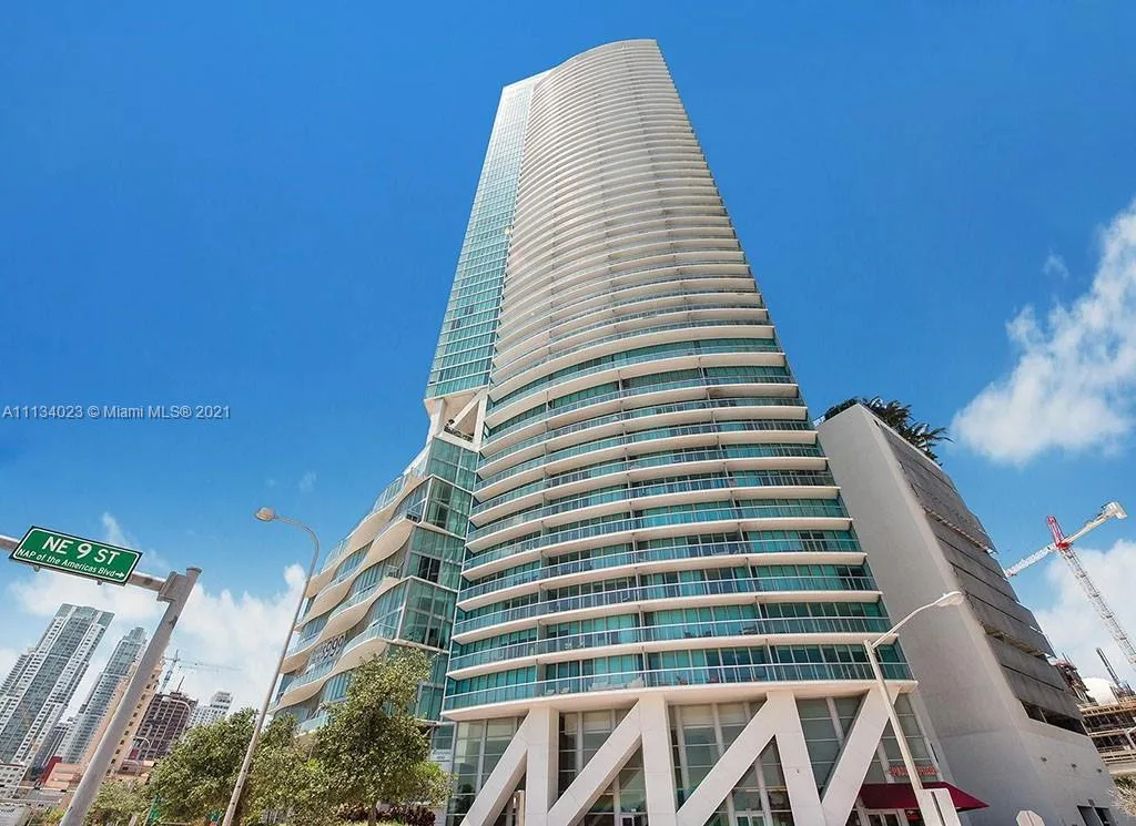 Marina Blue Unit 3512 at 888 Biscayne Blvd # 3512, Miami, FL 33132 — photo 1