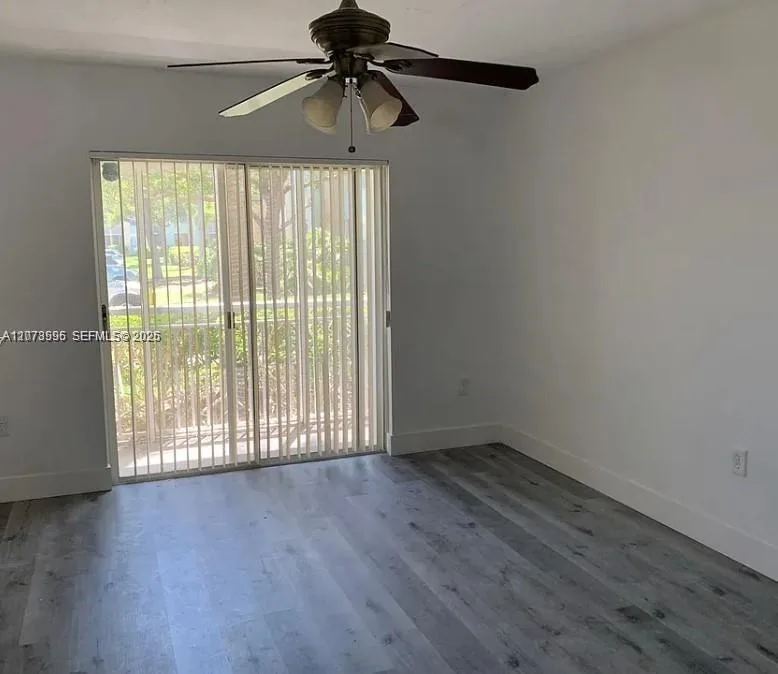 8670 SW 212th St # 105, Cutler Bay, FL 33189 photo 7