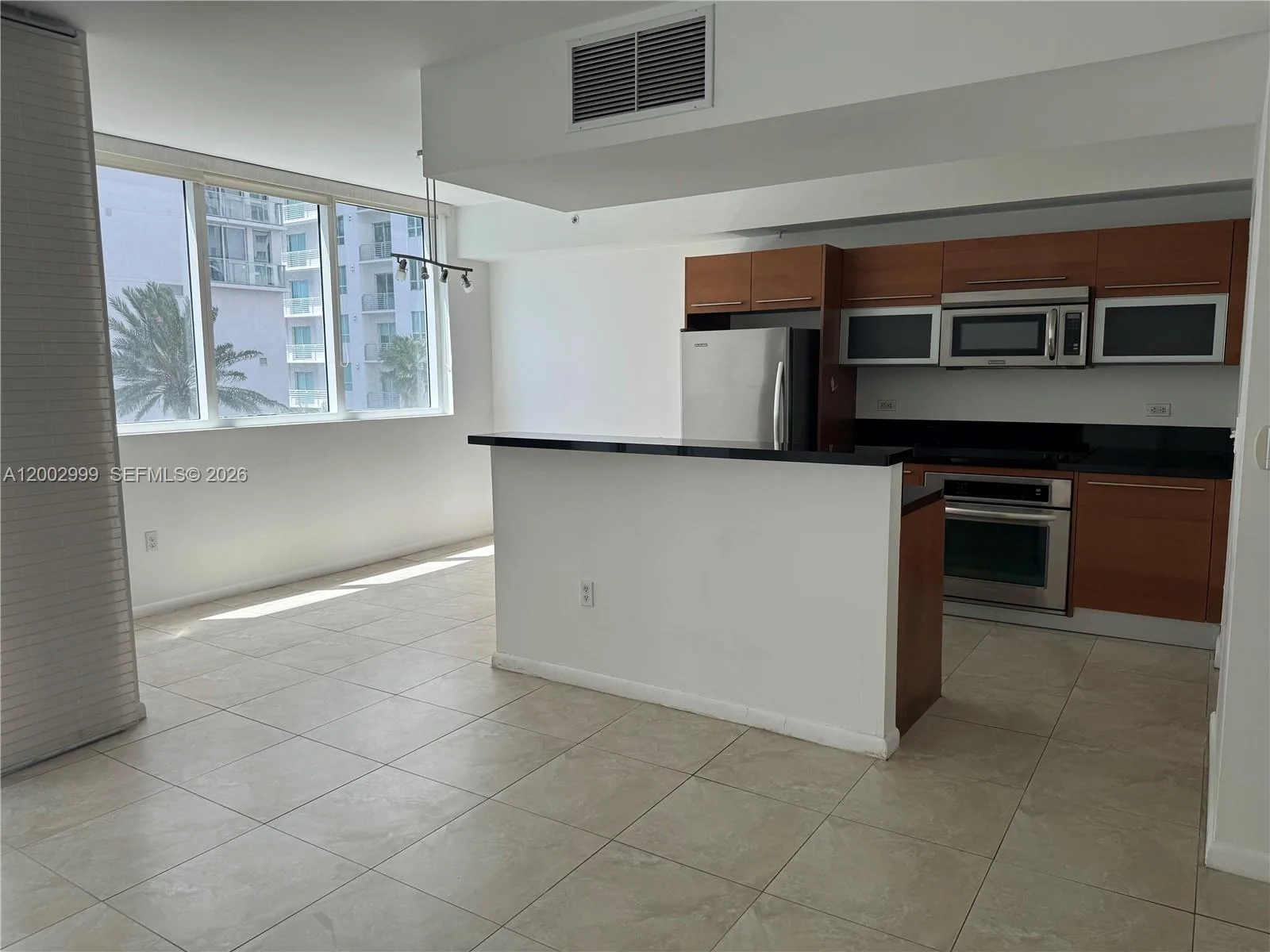 253 NE 2nd St # 1108, Miami, FL 33132