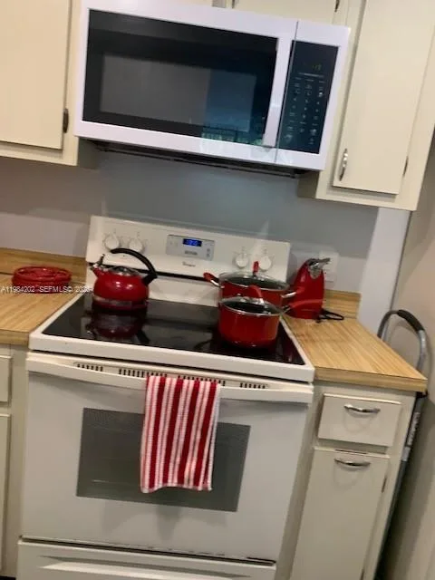 5530 NW 44th St # 111C, Lauderhill, FL 33319 photo 6