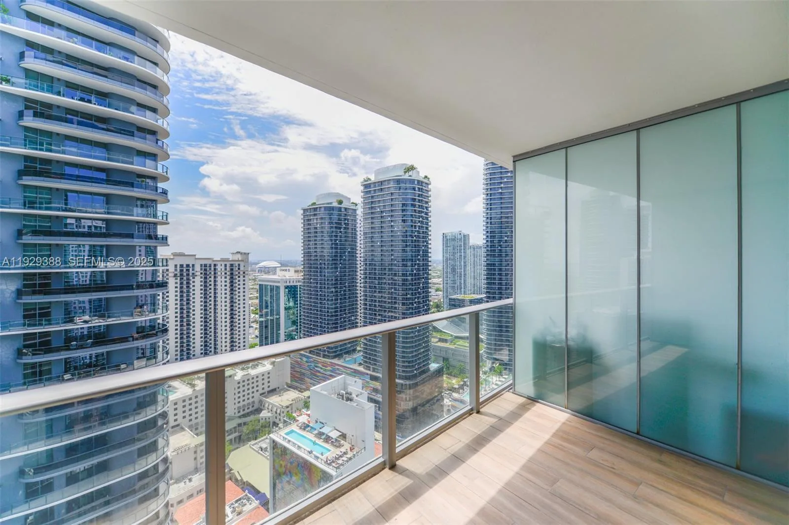 1010 Brickell Ave # 3710, Miami, FL 33131