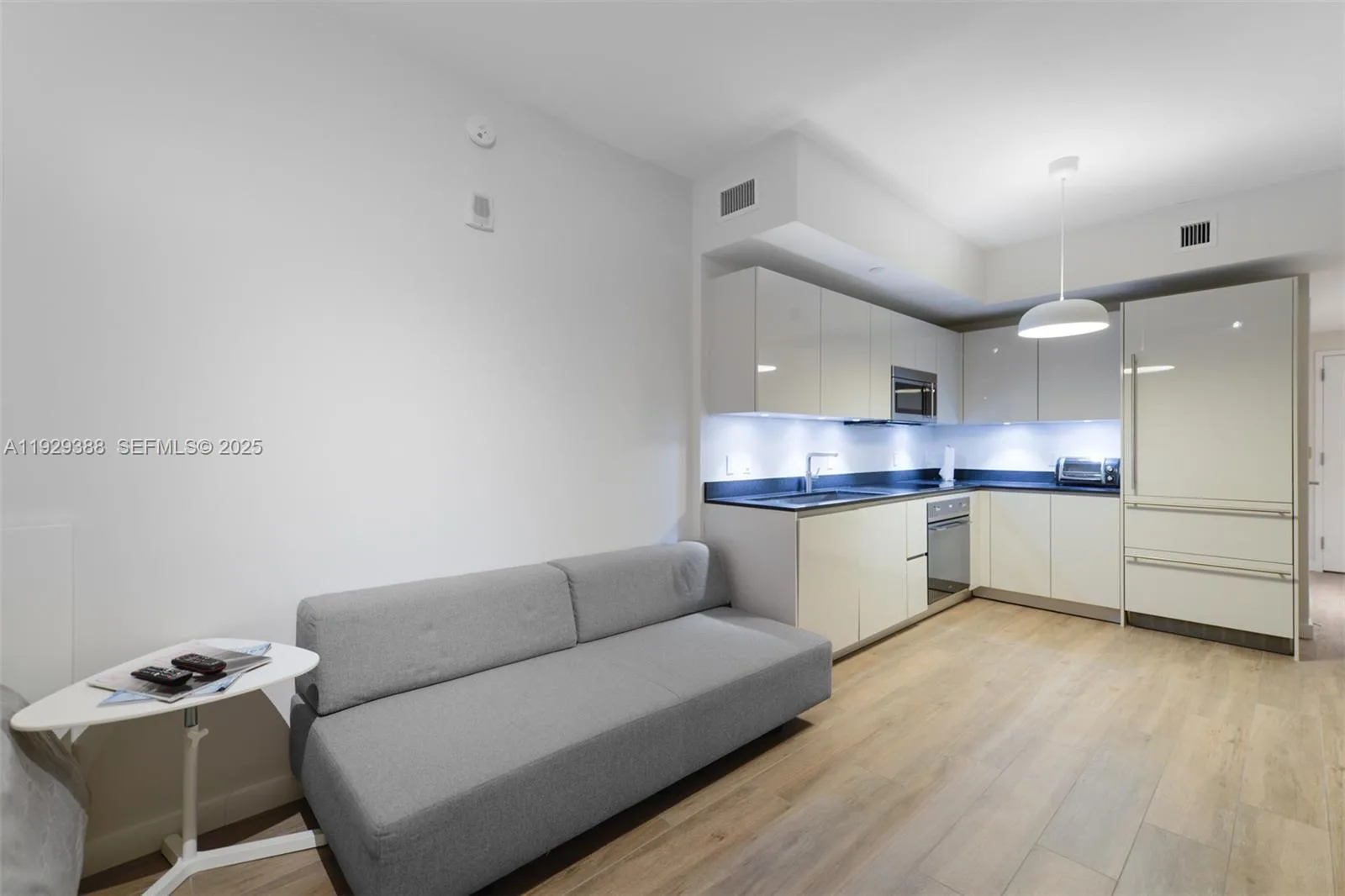 1010 Brickell Ave # 3710, Miami, FL 33131 photo 10
