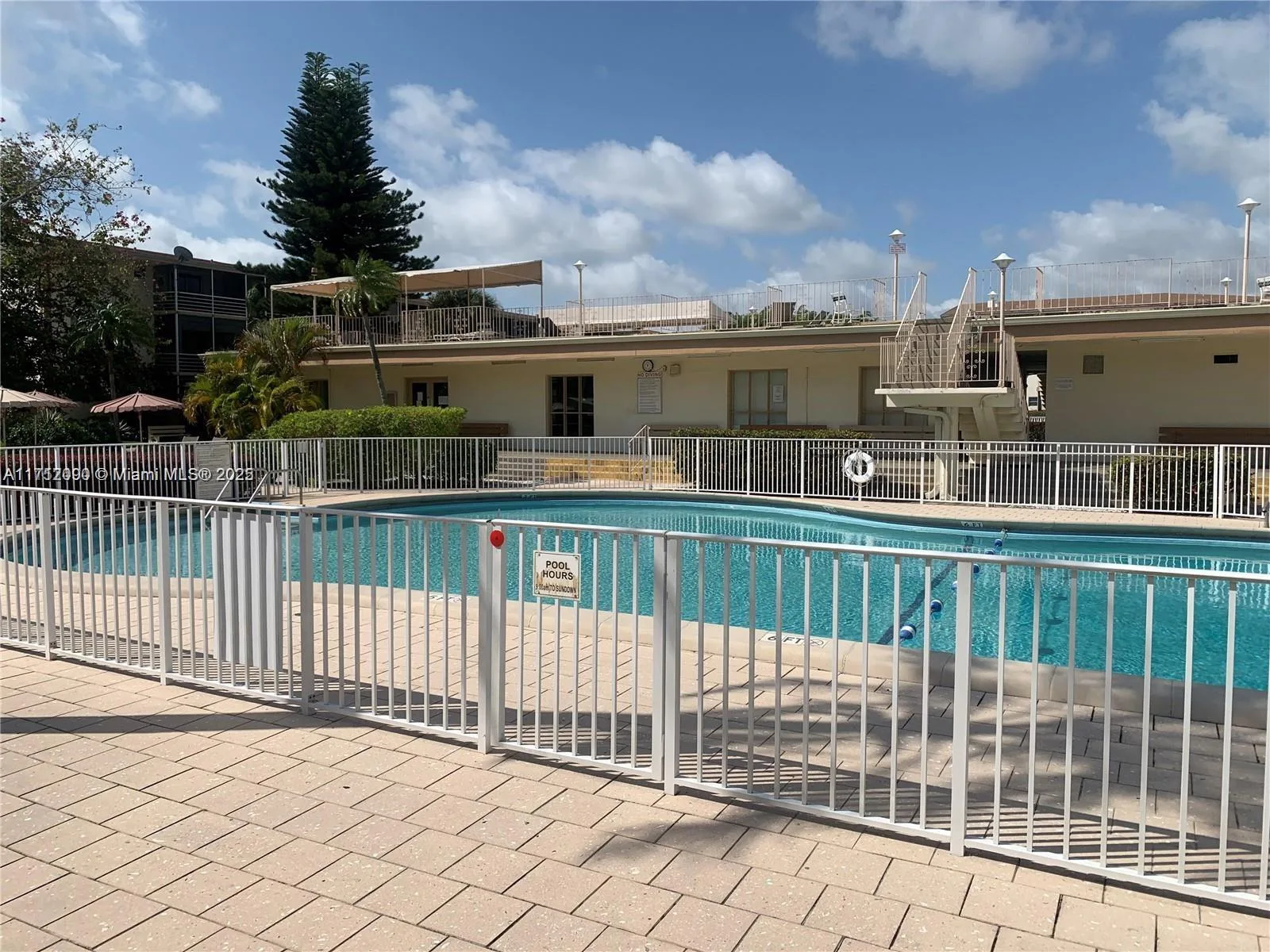 1395 NE 167th St # 209, Miami, FL 33162 photo 10